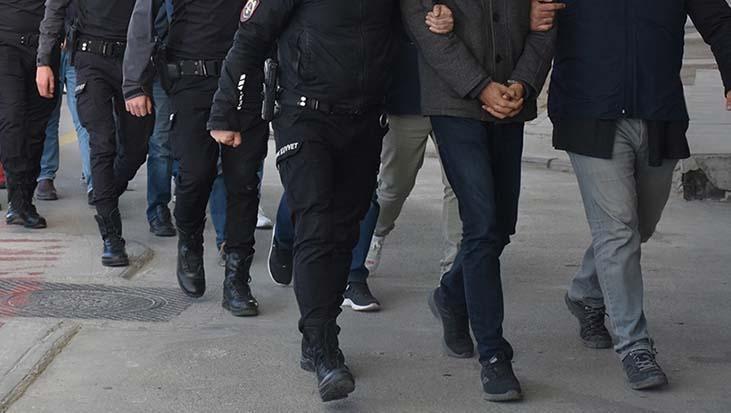 Başakşehir’de silahlı örgüte darbe! 'Çirkinler' operasyonunda cephanelik ele geçirildi, 7 tutuklama