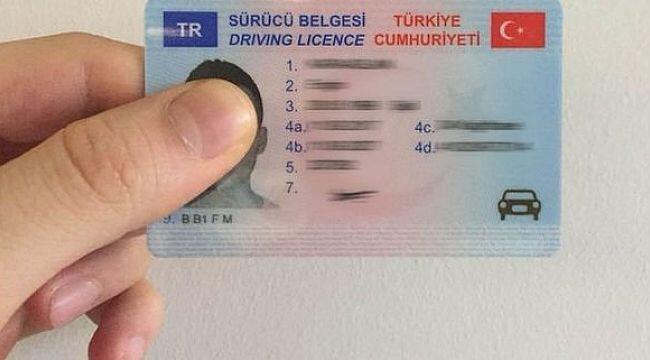 Ehliyet Yenileme 2022: Ehliyet Yenileme için Gerekli Evraklar, Değiştirme Ücreti ve Randevusu - Ehliyet Yenileme İçin Son Tarih Ne Zaman?