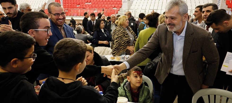 HBB BAŞKANI ÖNTÜRK, İFTARDA KIRIKHANLILARLA BULUŞTU