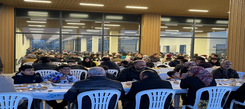 BU SOFRADA BİRLİK VAR, BEREKET VAR, HOŞ GÖRÜ VAR