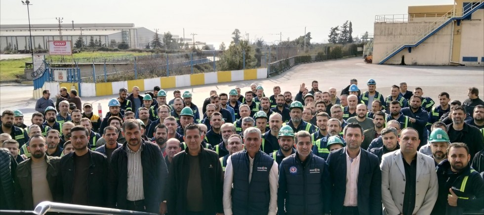 MMK’DA TİS ÇIKMAZI: İŞÇİLER YÜRÜYÜŞ EYLEMİNE BAŞLADI