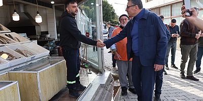 BAŞKAN DÖNMEZ: NUMUNE SEMT PAZARININ DEĞİŞİMİNE ÇOK AZ KALDI. 