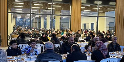 BU SOFRADA BİRLİK VAR, BEREKET VAR, HOŞ GÖRÜ VAR