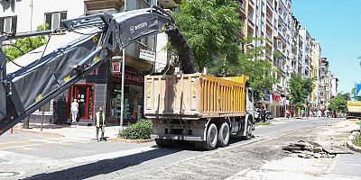 HBB’DEN ANTAKYA CUMHURİYET CADDESİ’NE BETON ASFALT