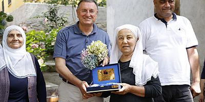 LÜTFÜ SAVAŞ: ARTIK BU VATANA HİZMET EDENLER İLE VATANDAN GEÇİNENLERİ AYIRACAĞIZ